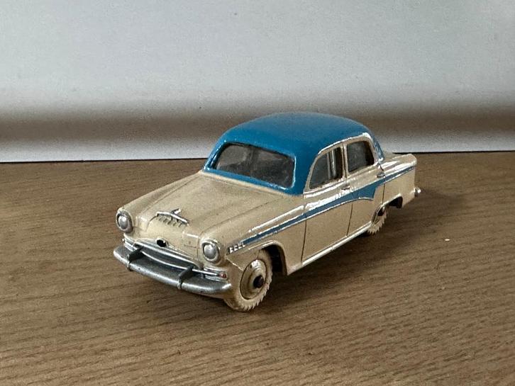 Dinky Toys 176 - Austin A105 - A6156, Hobby en Vrije tijd, Modelauto's | Overige schalen, Gebruikt, Auto, Ophalen