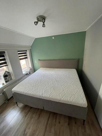 Zo goed als nieuwe Boxspring beschikbaar voor biedingen