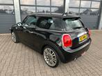 Mini Mini 1.5 136pk Cooper Business line, Gebruikt, 4 stoelen, Zwart, Origineel Nederlands