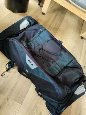 Givi X STREAM 60 LT tas koffertas zadeltas beschikbaar voor biedingen