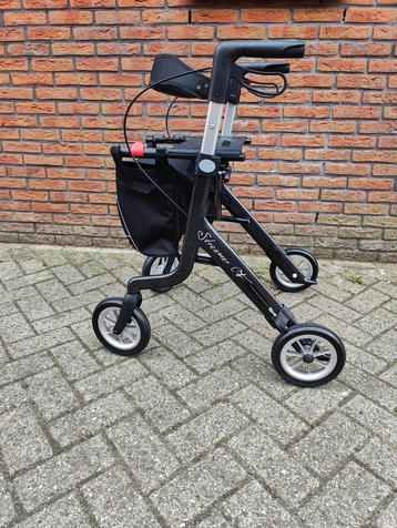 Rollator Streamer CF  van carbon lichtgewicht M  beschikbaar voor biedingen