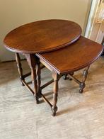 2 Eikenhouten Bijzettafeltjes Vintage Antieke., Ophalen