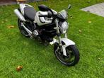 Ducati Monster 696 op 01-05-25 beurt gehad, Motoren, Motoren | Ducati, 2 cilinders, Particulier, 696 cc, Naked bike