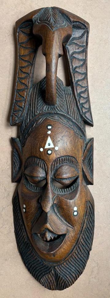 Groot Afrikaans masker (55 cm) beschikbaar voor biedingen