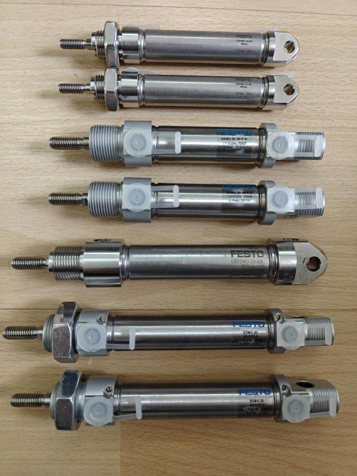 Festo dubbelwerkende cilinders, Doe-het-zelf en Verbouw, Gereedschap | Machine-onderdelen en Toebehoren, Zo goed als nieuw, Ophalen of Verzenden