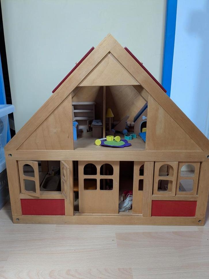Sinterklaas Houten poppenhuis, Kinderen en Baby's, Speelgoed | Poppenhuizen, Zo goed als nieuw, Poppenhuis, Ophalen