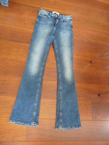 Mooie blauwe jeans spijkerbroek Flair model Only Studio 34 beschikbaar voor biedingen