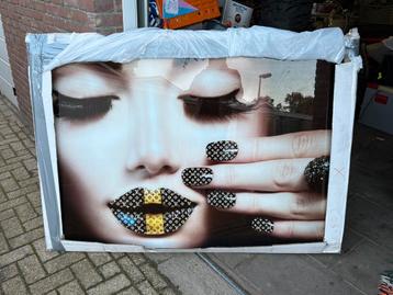 Glas schilderij vrouw met lv 110x160 nieuw beschikbaar voor biedingen