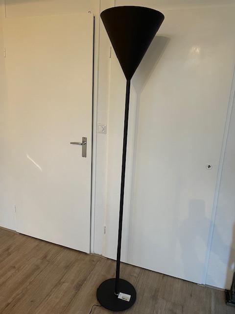 Mooie Staande Lamp, Huis en Inrichting, Lampen | Vloerlampen, Zo goed als nieuw, 150 tot 200 cm, Metaal, Ophalen