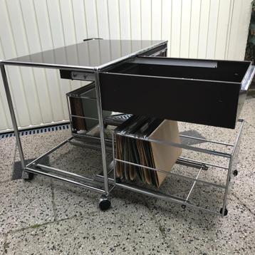 USM Haller dubbel ladeblok rolcontainer hangmap design beschikbaar voor biedingen