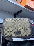 Gucci Schoudertasje - Zo goed als nieuw!, Ophalen of Verzenden, Zo goed als nieuw, Bruin, Schoudertasje