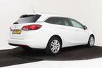 Opel Astra Sports Tourer 1.0 Turbo 120 Jaar Edition | Comfor, Stof, Gebruikt, 1178 kg, 620 kg