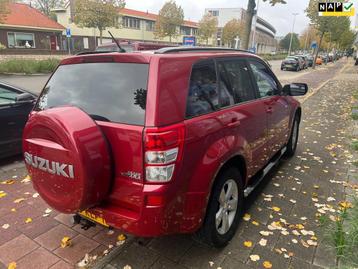 Suzuki Grand Vitara 2.4 Exclusive navi camera nap boekjes 4x beschikbaar voor biedingen