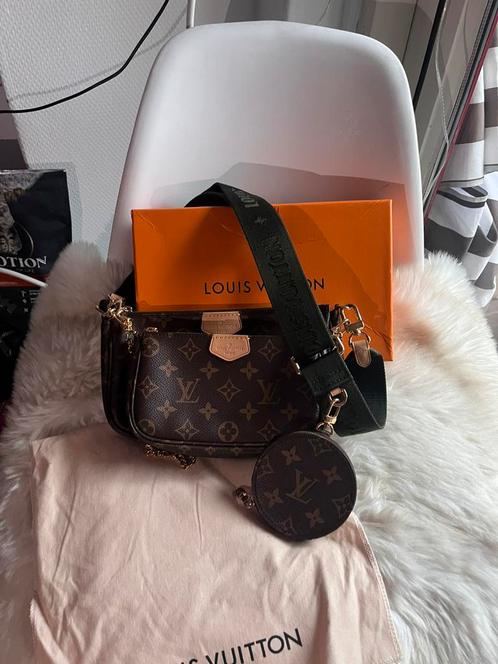 Louis vuitton multi pochette., Sieraden, Tassen en Uiterlijk, Tassen | Schoudertassen, Zo goed als nieuw, Bruin, Ophalen of Verzenden