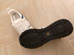 Louis Vuitton Run Away Sneaker Blue Denim Monogram Maat 41, Ophalen of Verzenden