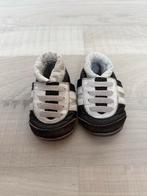 Apies gevoerde slofjes - eerste schoentjes, Kinderen en Baby's, Babykleding | Schoentjes en Sokjes, Ophalen, Gebruikt, Jongetje of Meisje