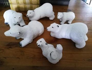 Lot van 6 aardewerk terracotta witte beertjes ijsberen kerst beschikbaar voor biedingen