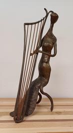 Bronzen beeld - vrouw met harp, Antiek en Kunst, Ophalen of Verzenden, Brons