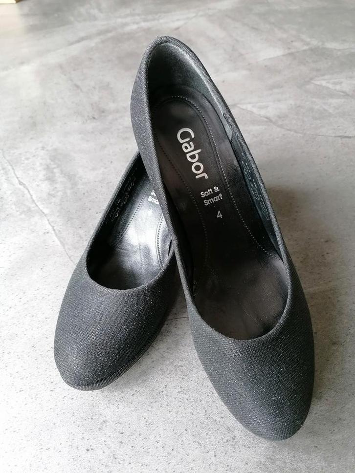 Leuke Gabor schoenen,zwart, maat 4 is 37/ 37.5., Kleding | Dames, Schoenen, Zo goed als nieuw, Sneakers of Gympen, Zwart, Ophalen of Verzenden