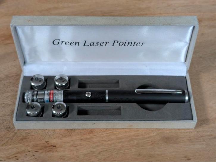 Laser Pointer -  Groen, Hobby en Vrije tijd, Overige Hobby en Vrije tijd, Gebruikt, Ophalen of Verzenden
