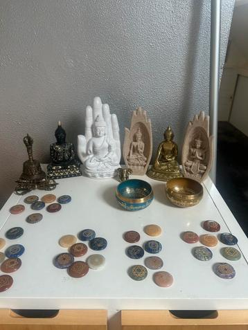 7 chakra steentjes & buddha’s. Mooi bod is welkom beschikbaar voor biedingen