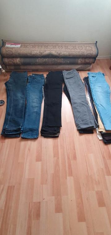 Diverse heren jeans - Verschillende maten en kleuren 36/34   beschikbaar voor biedingen