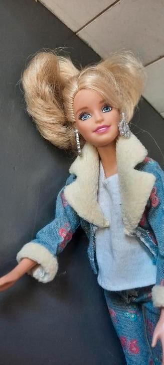Mooie Barbie pop ❤️ beschikbaar voor biedingen