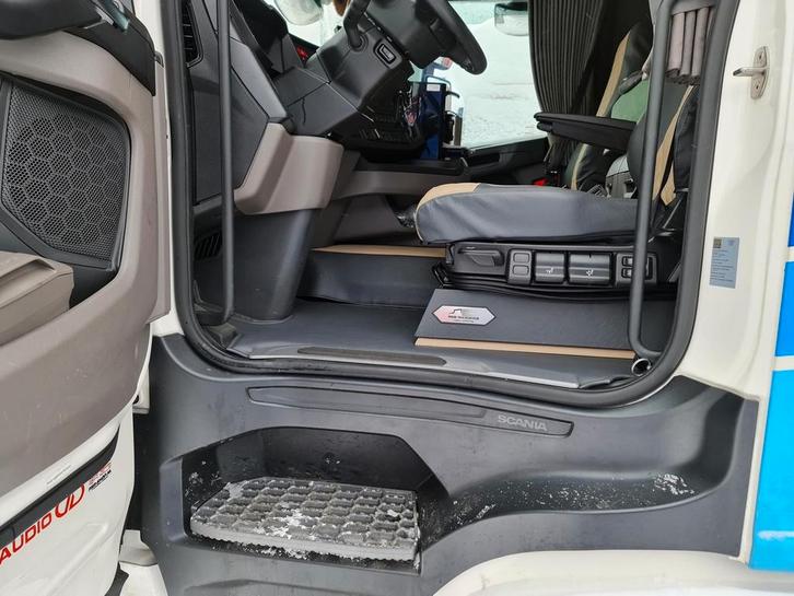 Scania Next Gen R Stoelhoezen, Auto-onderdelen, Interieur en Bekleding, Overige automerken, Universele onderdelen, Gebruikt, Ophalen