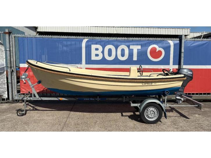 Corsiva 430, trailer en 8PK Yamaha, Watersport en Boten, Sloepen, Gebruikt, Tot 10 pk, 3 tot 6 meter, Buitenboordmotor, Benzine