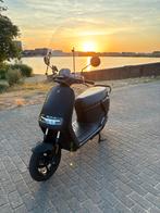 Segway E110SE Launch edition, Fietsen en Brommers, Scooters | Overige merken, Ophalen, Elektrisch, Zo goed als nieuw