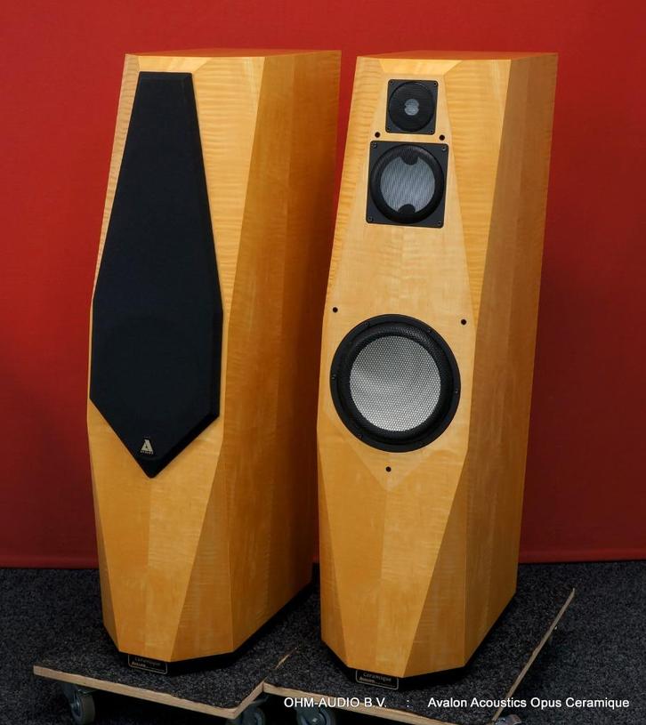 Avalon Acoustics Opus Ceramique, Maple Fineer, Nieuwstaat, Audio, Tv en Foto, Luidsprekers, Zo goed als nieuw, Front, Rear of Stereo speakers
