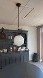 Plafondlamp met glazen bol, Ophalen, Gebruikt, Glas, 50 tot 75 cm