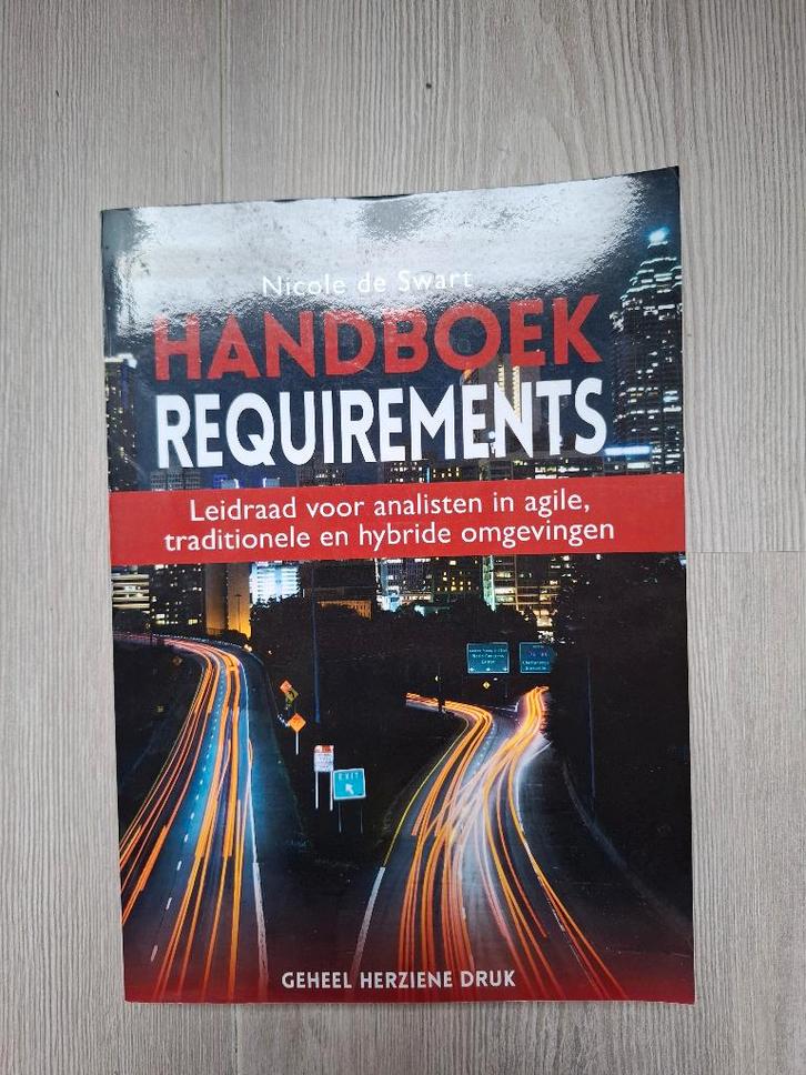HBO studieboek Requirements, Boeken, Studieboeken en Cursussen, Zo goed als nieuw, HBO, Beta, Ophalen of Verzenden