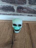 Skelet hoofd, met verlichting in diverse kleuren, Ophalen of Verzenden, Zo goed als nieuw, Versiering, Halloween of Griezel