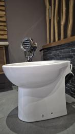Broyeurtoilet pulsosanit compact 45 "nieuw", Doe-het-zelf en Verbouw, Ophalen, Nieuw, Toilet
