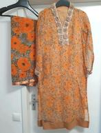 Maat S Beige oranje 2 delige indiase kameez kurta dupetta, Beige, Ophalen of Verzenden, Zo goed als nieuw, Maat 36 (S)
