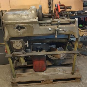 Ridgid draadsnijmachine beschikbaar voor biedingen