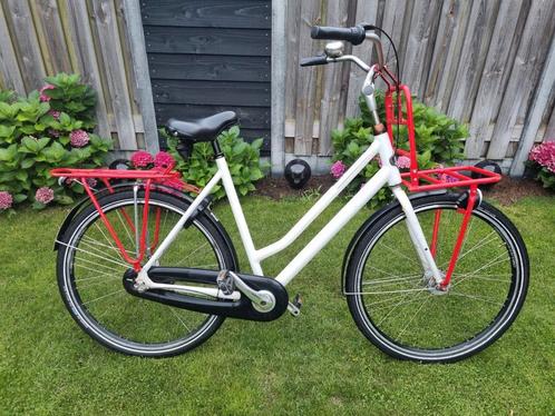 Gazelle transportfiets wit-rood, Fietsen en Brommers, Fietsen | Dames | Damesfietsen, Gebruikt, Gazelle, Versnellingen, 56 cm of meer