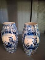 2 gelijke vaasjes antiek, Antiek en Kunst, Ophalen of Verzenden