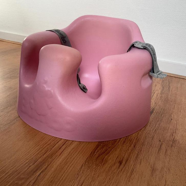 Bumbo Floor Seat roze, Kinderen en Baby's, Kinderstoelen, Zo goed als nieuw, Overige typen, Gordel(s), Ophalen