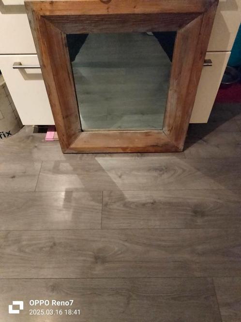 Spiegel rustiek hout sfeervolle warme uitstraling, Huis en Inrichting, Woonaccessoires | Spiegels, Zo goed als nieuw, Minder dan 50 cm