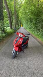 Piaggio new fly 80cc WAARDEPEILING, Fietsen en Brommers, Scooters | Piaggio, Ophalen, Zo goed als nieuw, Fly
