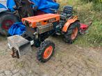 Kubota B7000 Compact Tractor 4WD