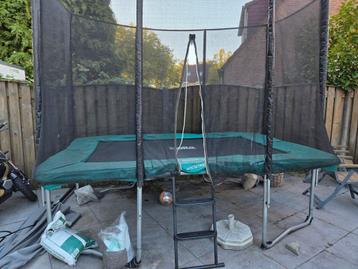 Trampoline Salta
Salta Trampoline Comfort Edition 305 x 214  beschikbaar voor biedingen