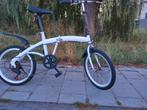 Mooie witte vouwfiets met versnellingen, 16 tot 18 inch, Versnellingen, Zo goed als nieuw, Totaal opvouwbaar