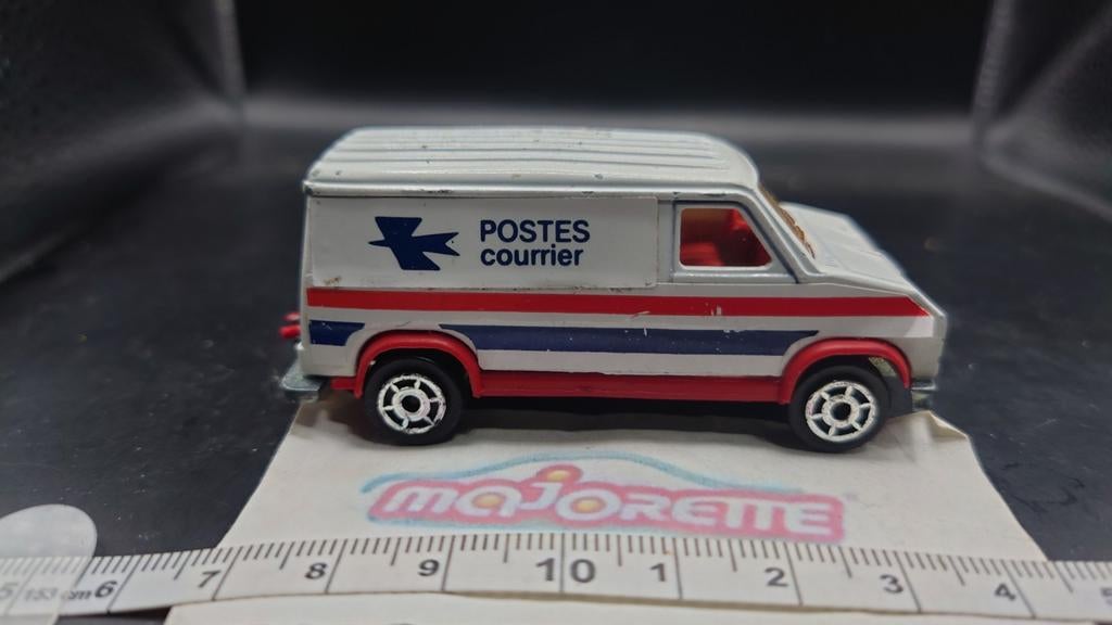 Majorette Dodge Fourgon Postes Courier 279/234, Ophalen of Verzenden, Zo goed als nieuw, Auto, Majorette