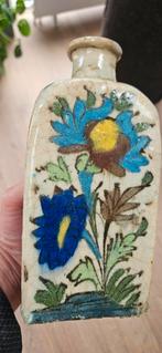Qajar Perzische vaas Aardewerk Flesje met Dieren en Bloemen, Ophalen of Verzenden