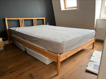 Houten bedframe 140x200 IKEA Fjellse beschikbaar voor biedingen