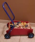 Loopkarretje met houten blokken, Ophalen