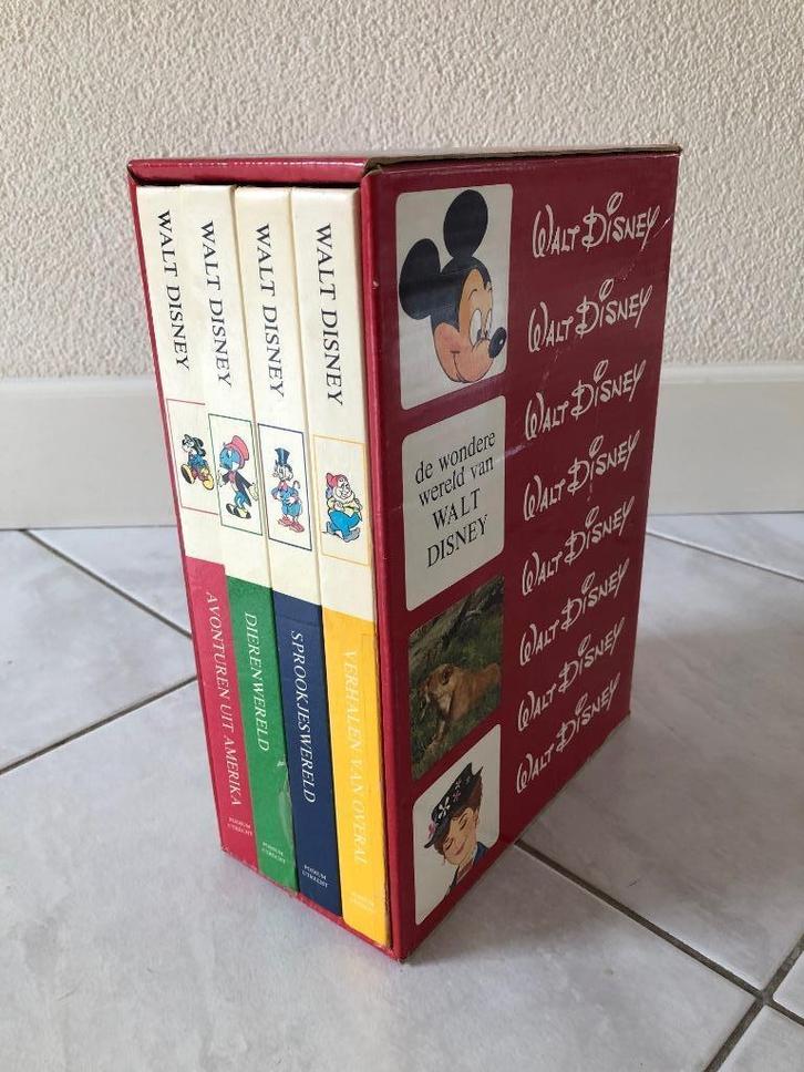 Boek Cassette De Wondere Wereld van WALT DISNEY 28 cm 1970, Verzamelen, Disney, Gebruikt, Overige typen, Ophalen of Verzenden